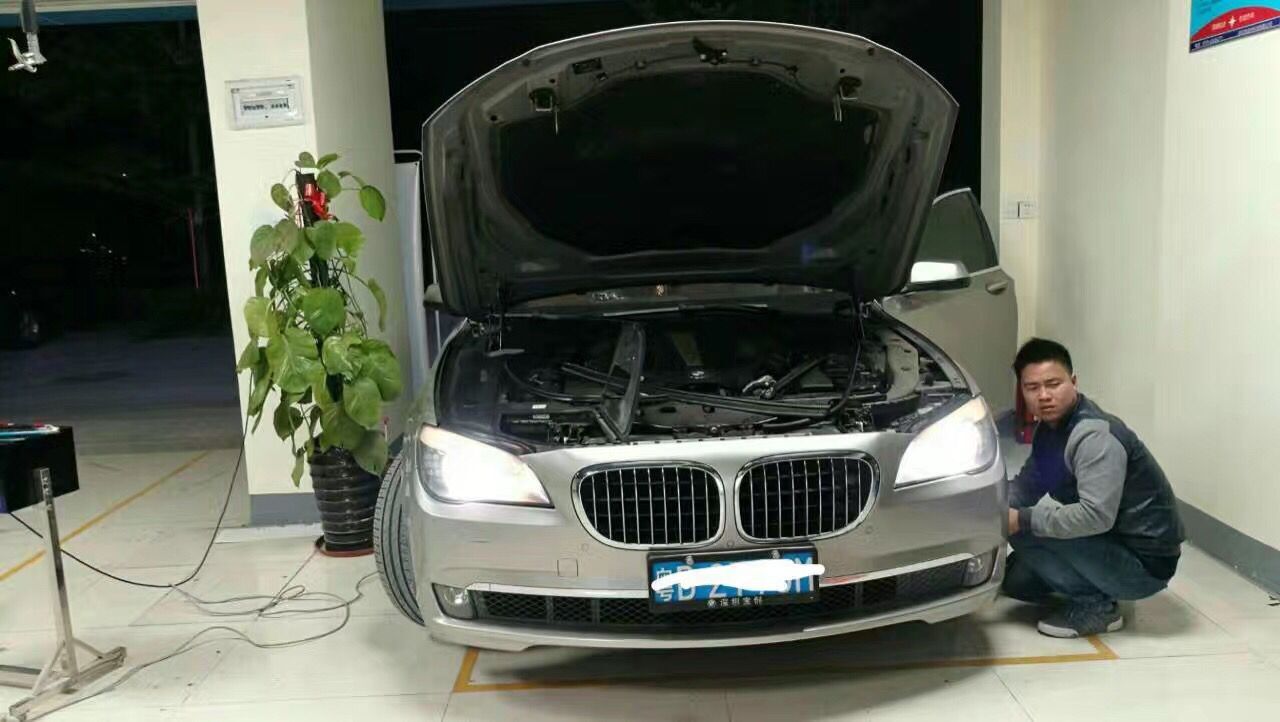 寶馬750車燈改裝案例